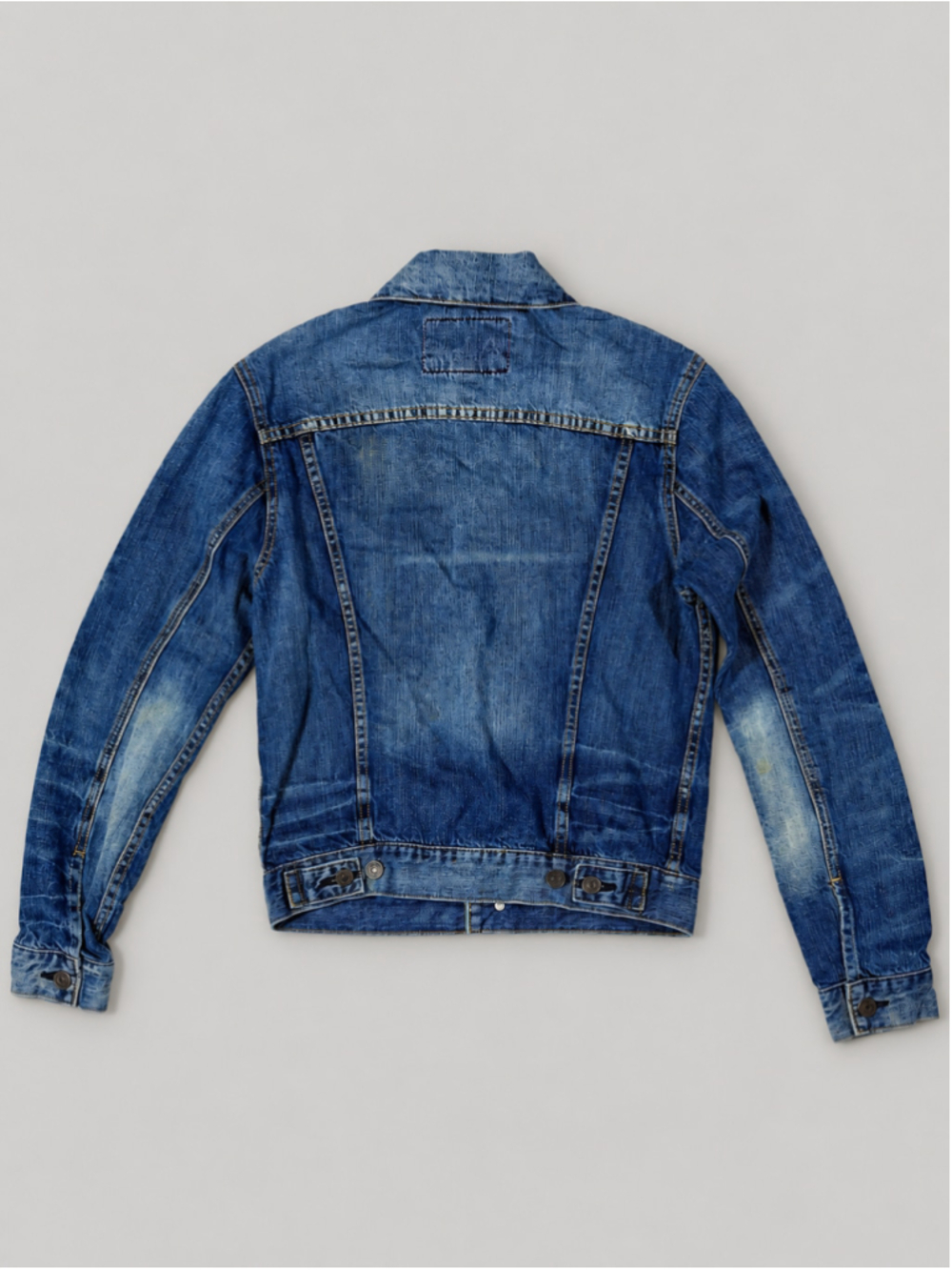 American Living Men's Denim Trucker Jacket Distressed Blue 100% Cotton S